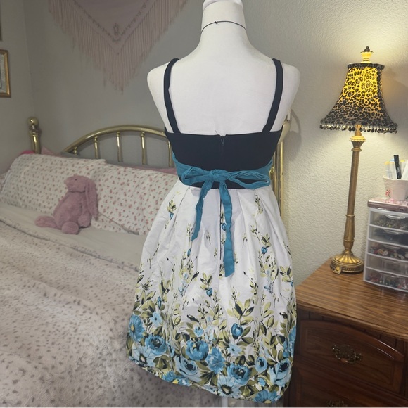 Y2K Floral Blue and Black Babydoll Dress - Picture 7 of 10